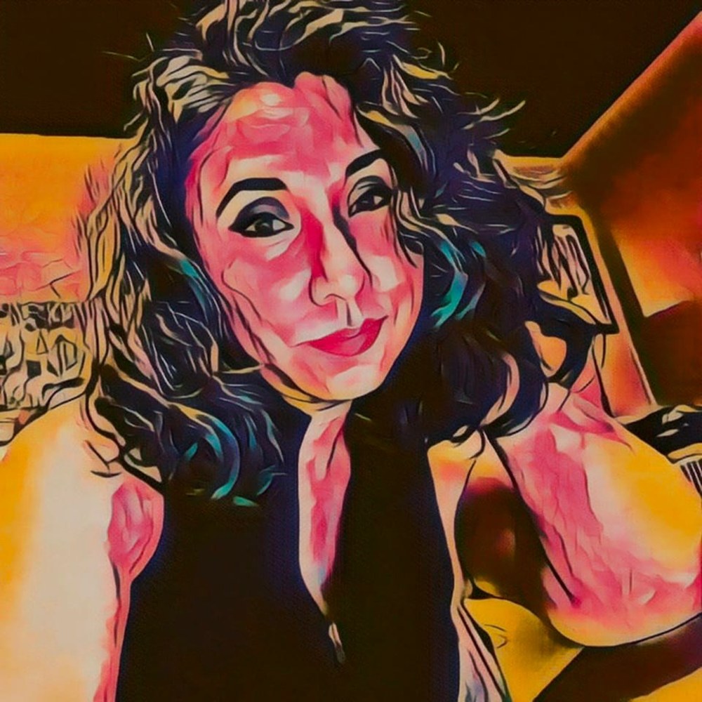 Meet your Posher, Carida